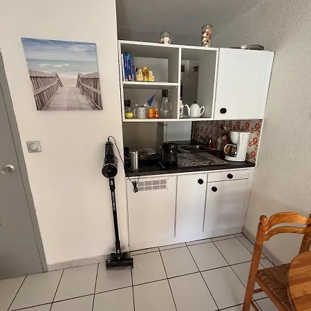 Διαμέρισμα Grand F2 40 M2 Centre Port, Loggia 5m2, Vue Jardin, Belle Terrasse, Parking Prive