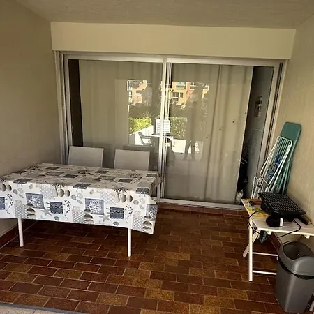 Apartment Grand F2 40 M2 Centre Port, Loggia 5m2, Vue Jardin, Belle Terrasse, Parking Prive Agde