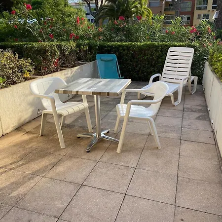 Apartment Grand F2 40 M2 Centre Port, Loggia 5m2, Vue Jardin, Belle Terrasse, Parking Prive Agde